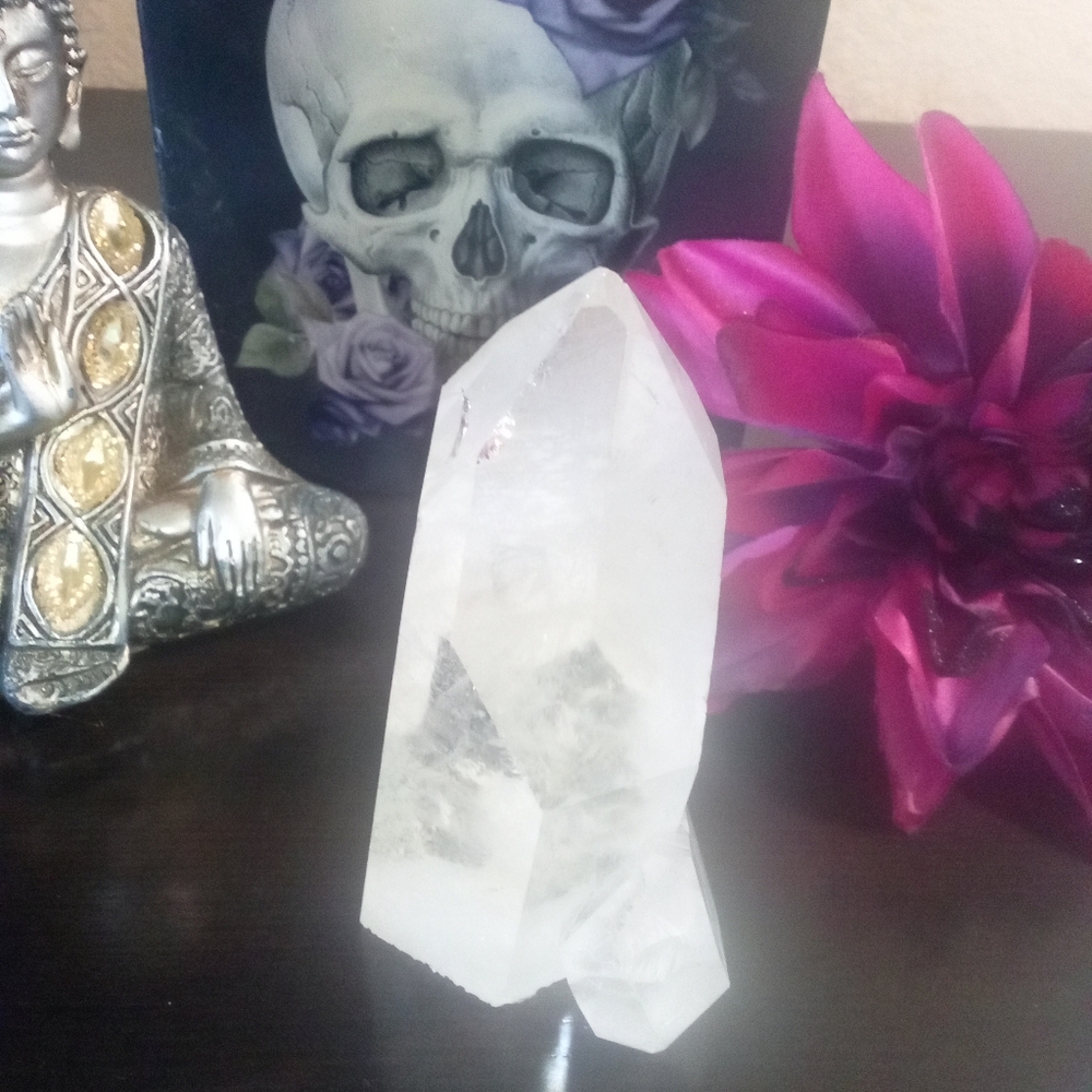 Clear Quartz Point From Brazil - Picture 9 of 15